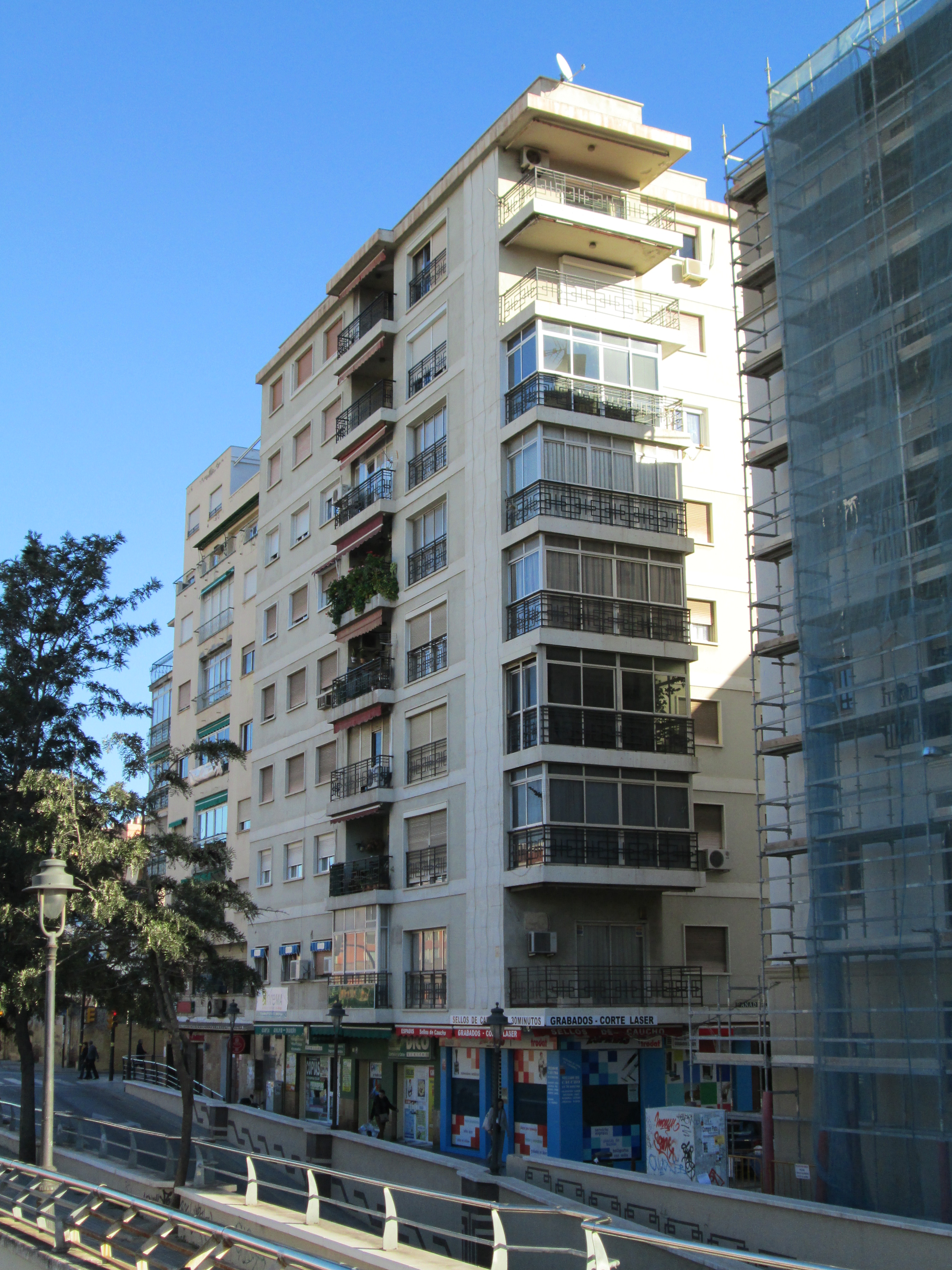 File Calle Prim 3 Malaga Jpg Wikimedia Commons