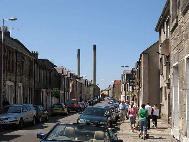 File:Cockenzie High Street - geograph.org.uk - 830824.jpg