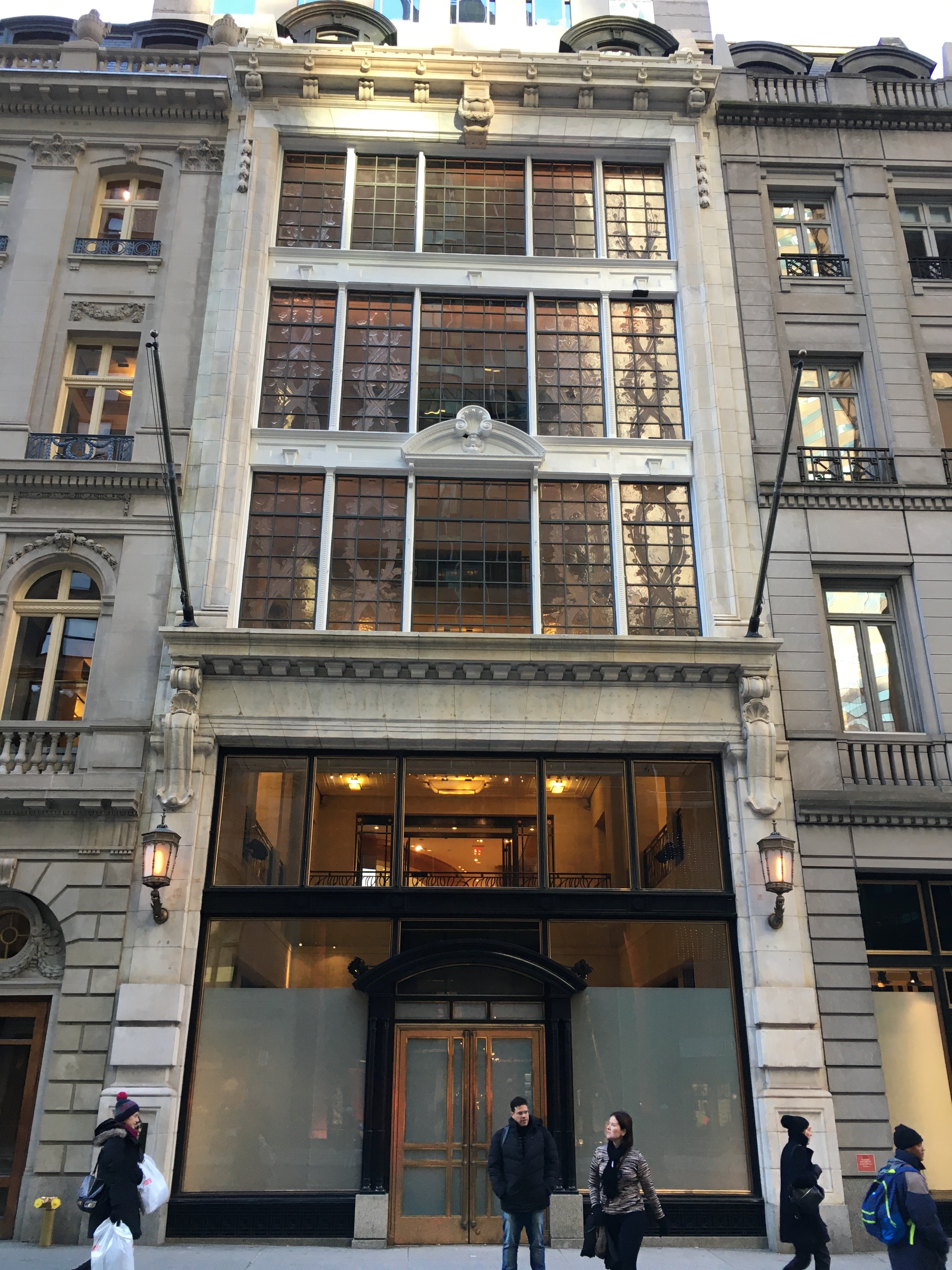 Ralph Lauren Is Closing Its Flagship Store On Fifth Avenue In NYC