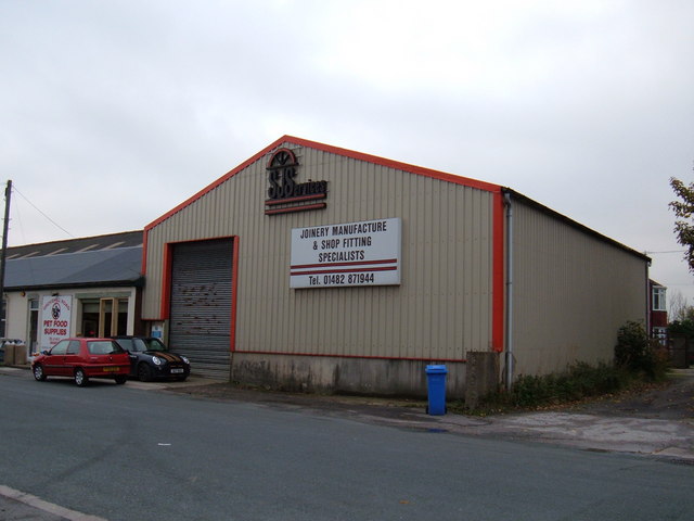 File:Factory Unit, Grovehill Road, Beverley - geograph.org.uk - 1551990.jpg