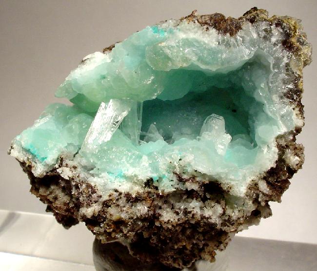 File:Hopeite-Smithsonite-40645.jpg