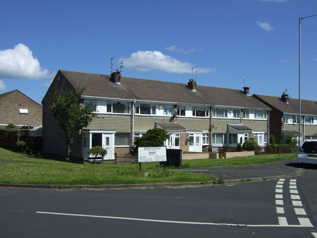 File:Houses on Manley View, North Seaton - geograph.org.uk - 3047923.jpg