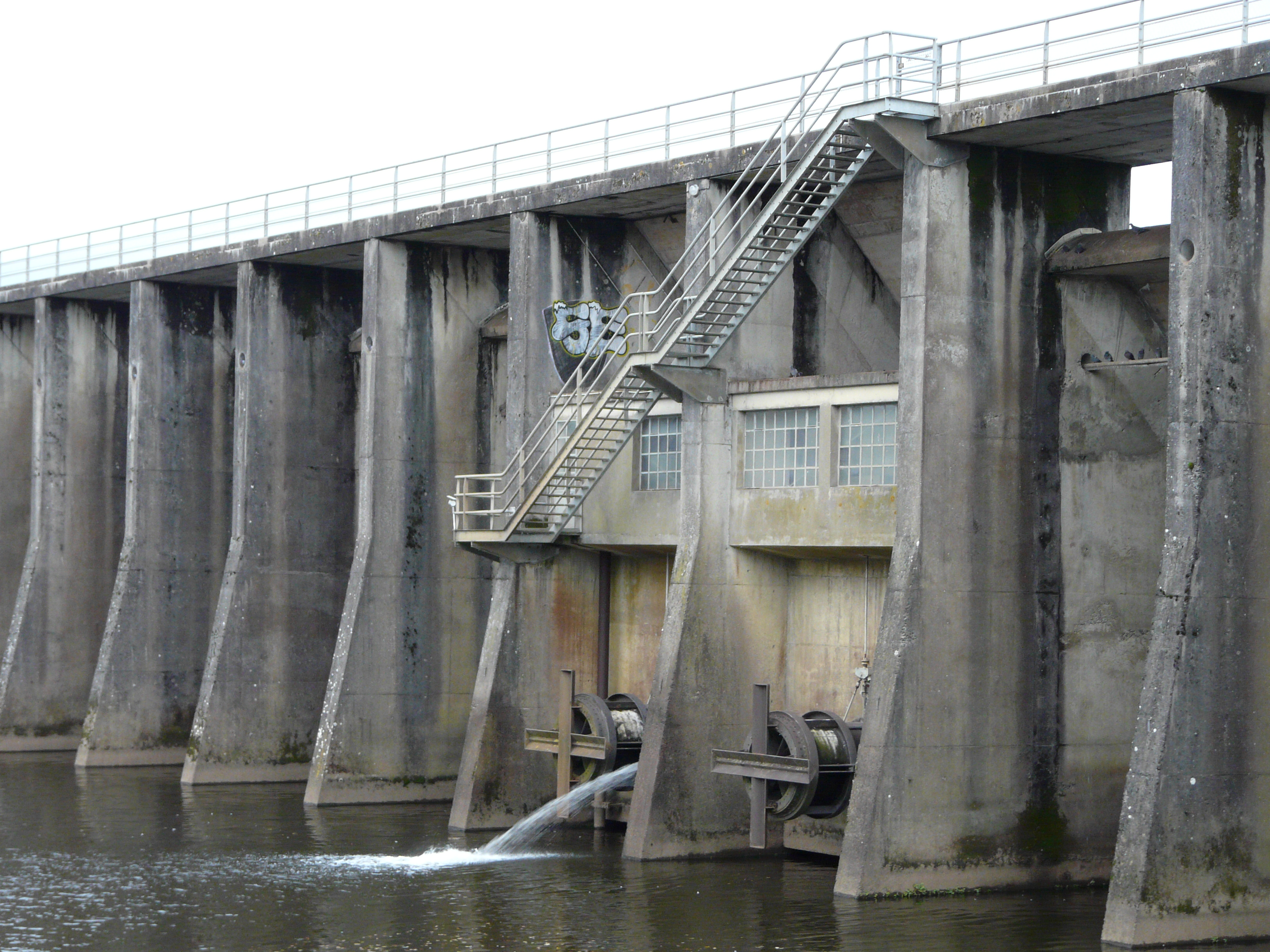 Filemoulin Papon Barrage Aval 2jpg Wikimedia Commons