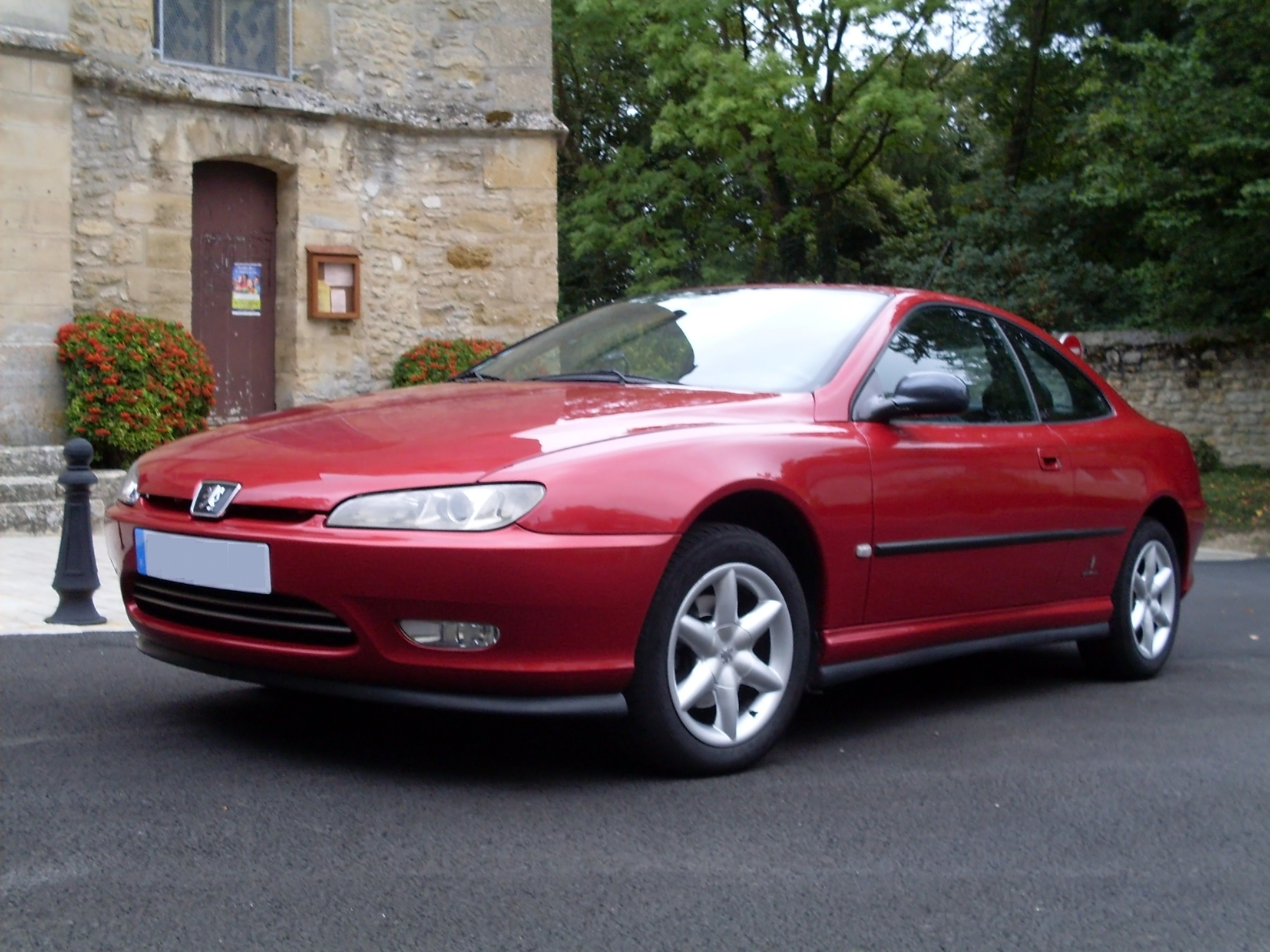 File:Peugeot 406 Coupe.jpg - Wikipedia