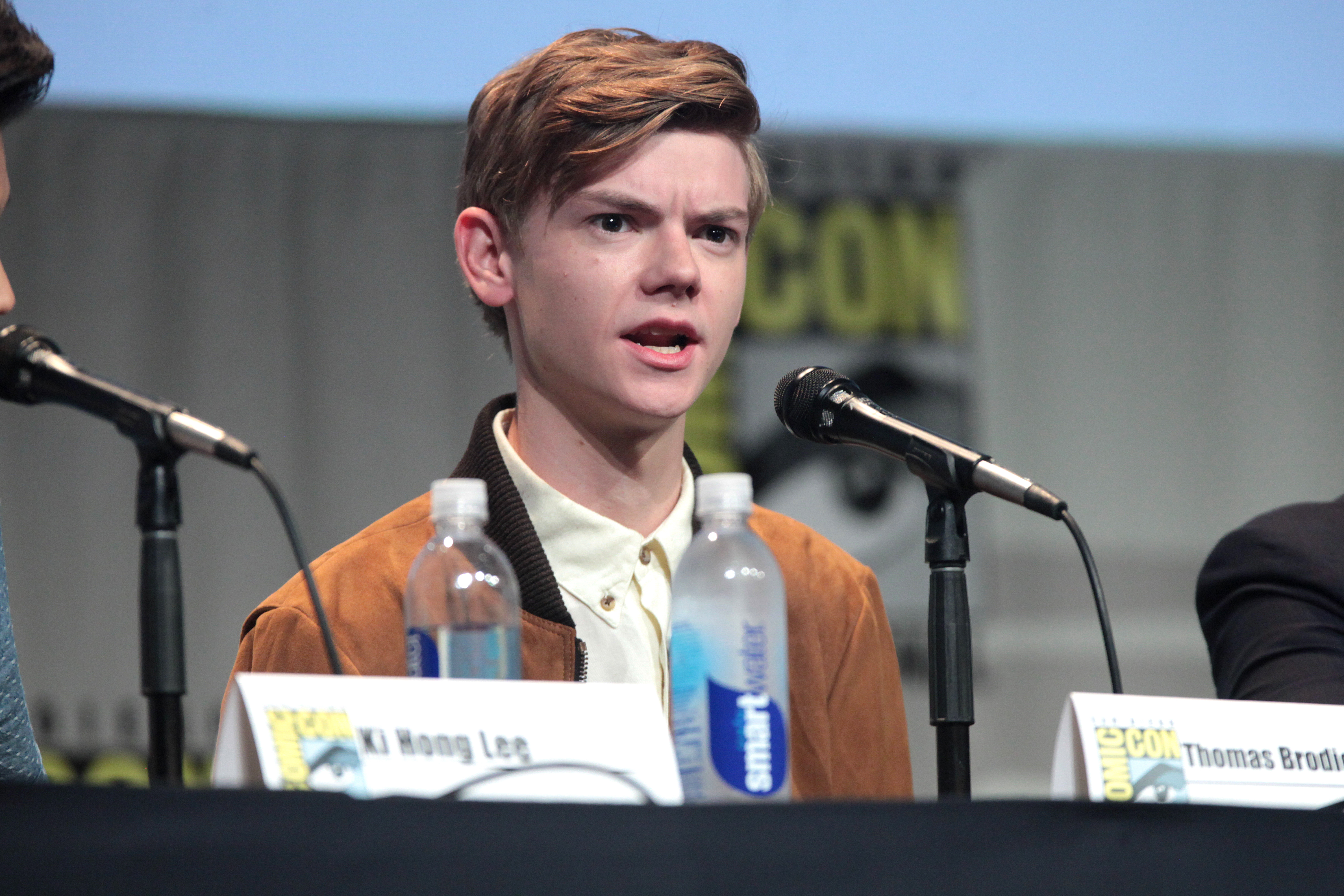 File SDCC 2015 Thomas Brodie Sangster 19552805189 .jpg