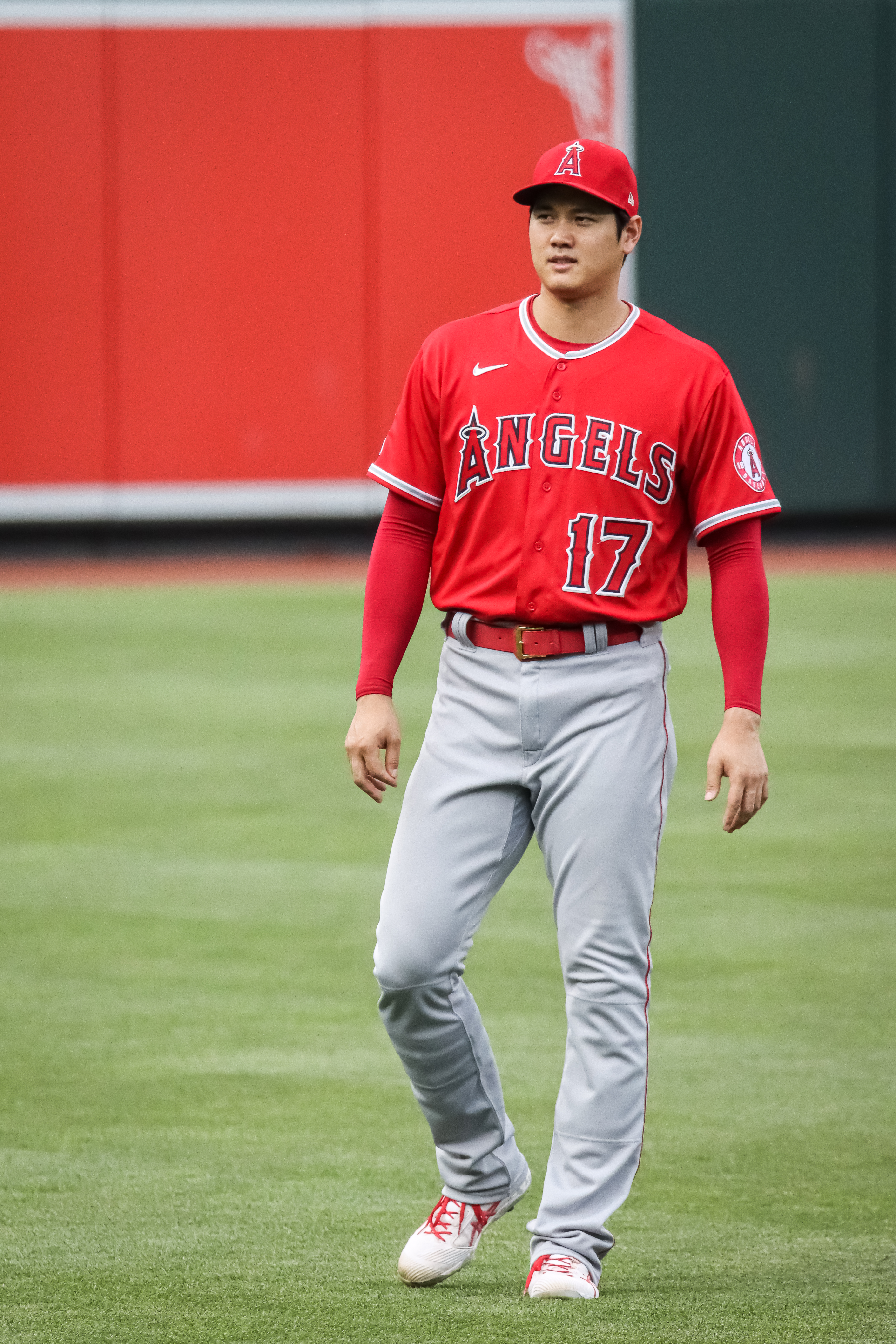 File:Shohei Ohtani vs Orioles 2022 (cropped).jpg - Wikipedia