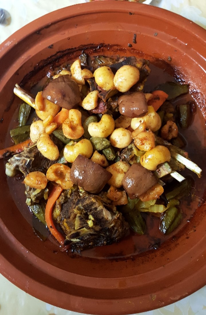 File:Tajine de viande marocain.jpg - Wikimedia Commons