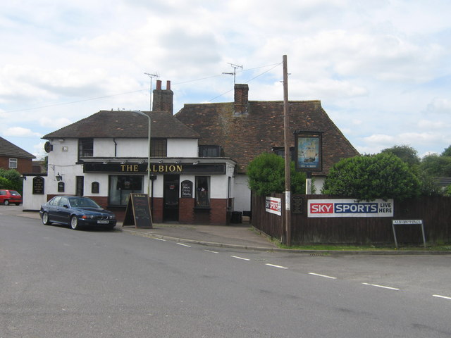 File:The Albion Public House, South Willesborough - geograph.org.uk - 1344493.jpg