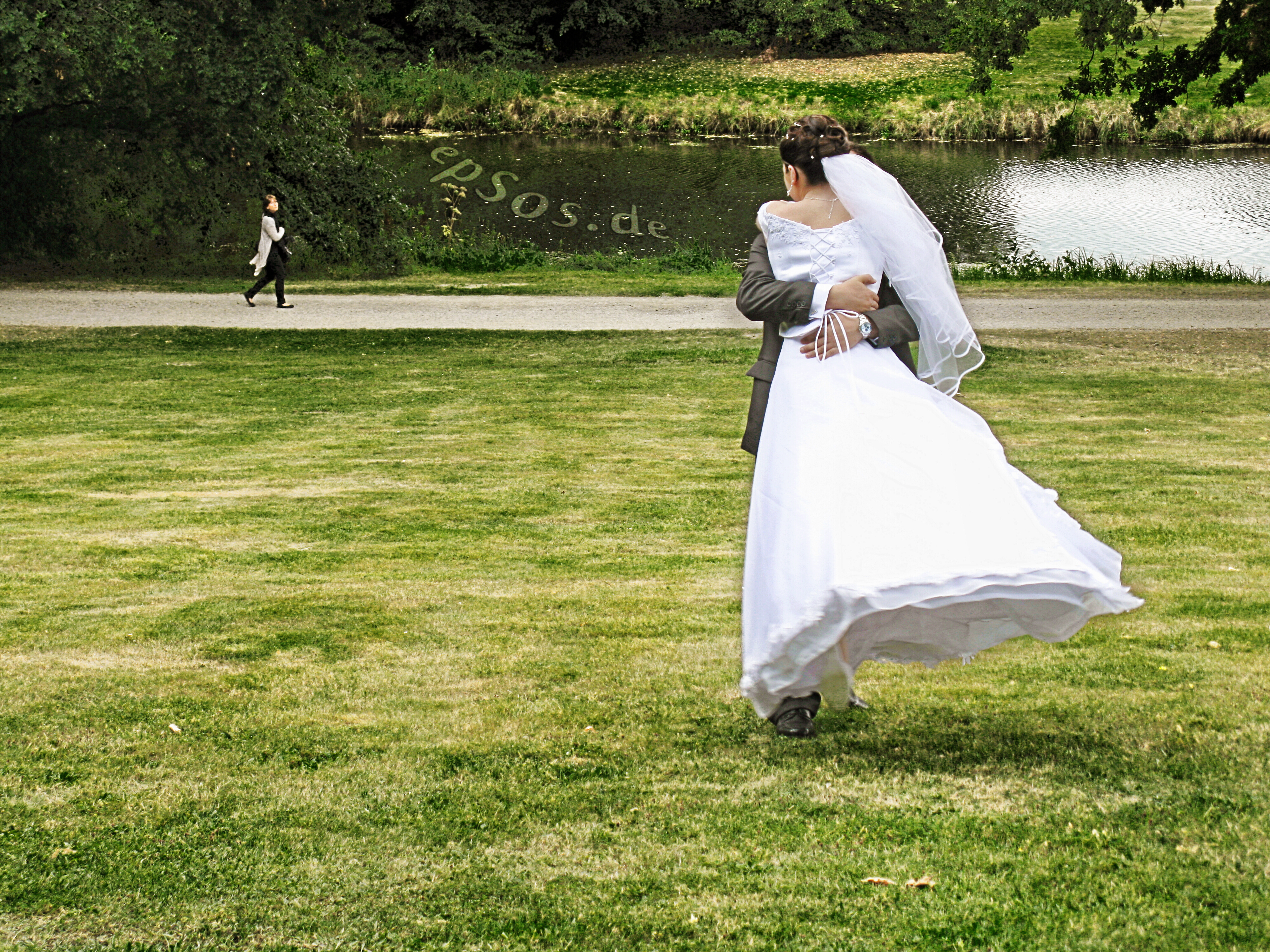 wedding dress color green