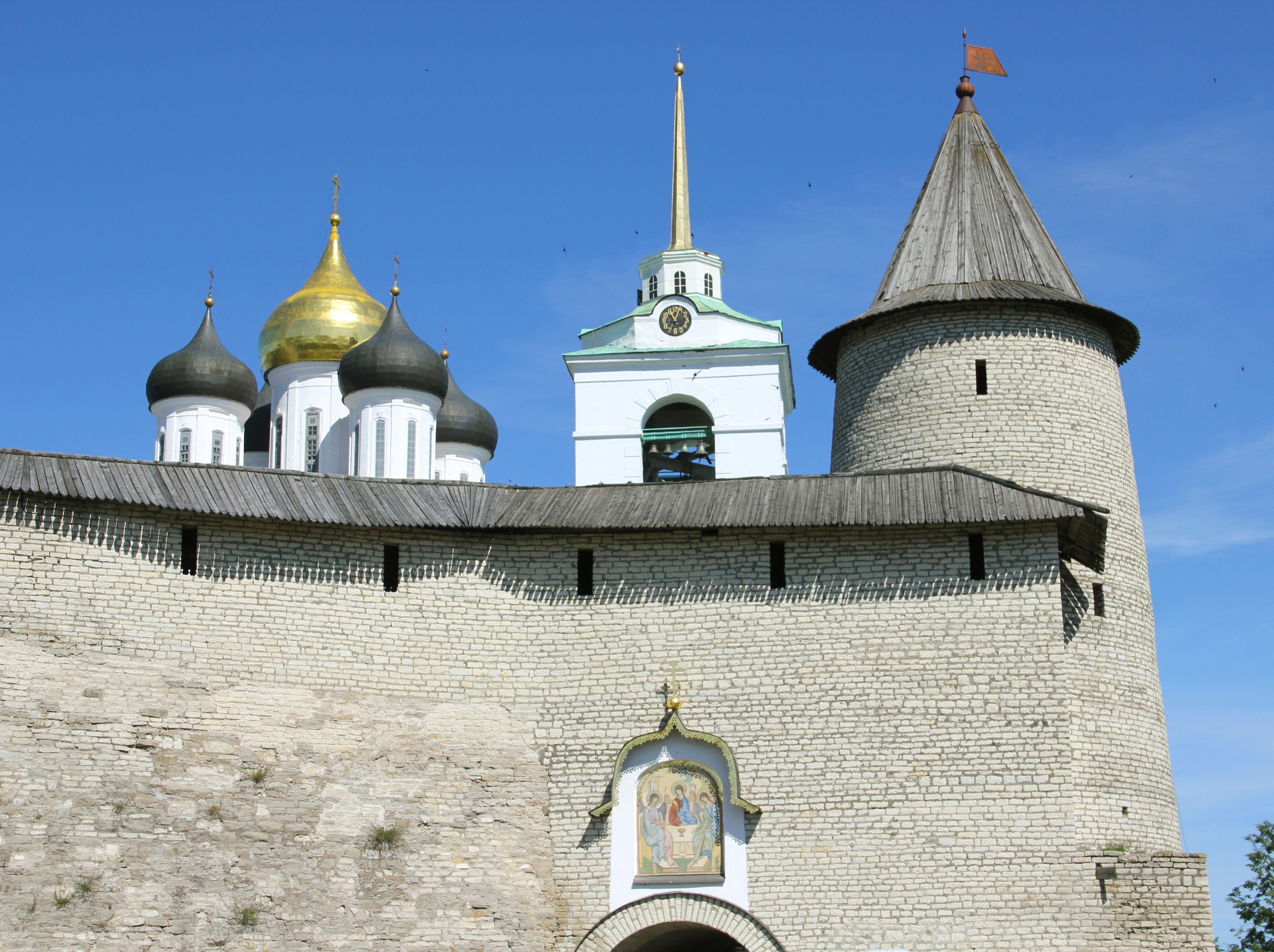 плоская башня псковского кремля