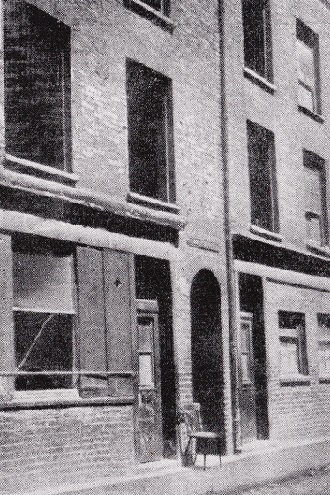 File:13 Miller's Court Spitalfields Jack the Estripador 1888 Photographed Circa 1900.jpg