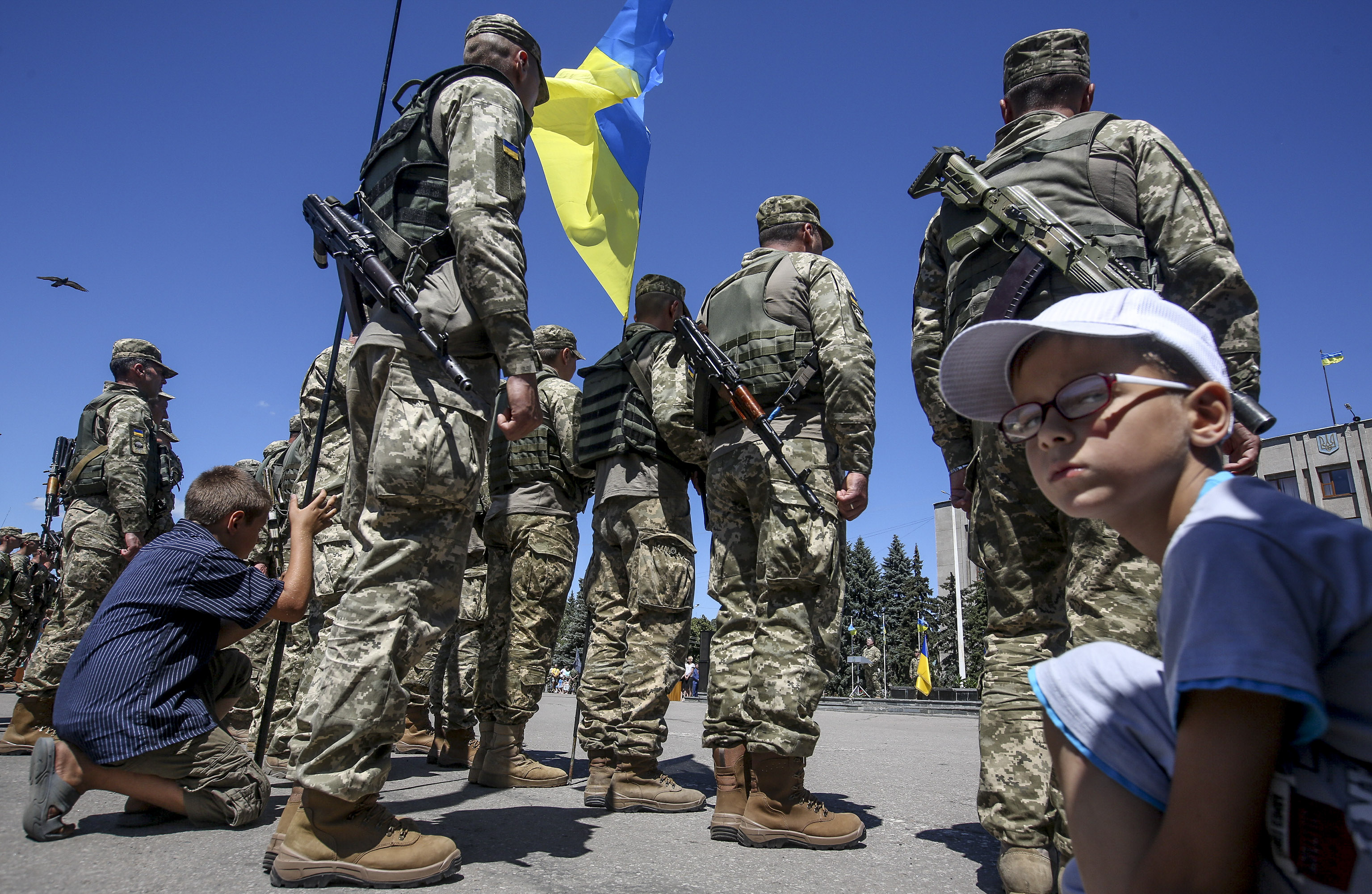 3 ukrainian. Российские военные на Украине. Британские войска на Украине. Силы специальных операций Украины. Убитые украинские военные.