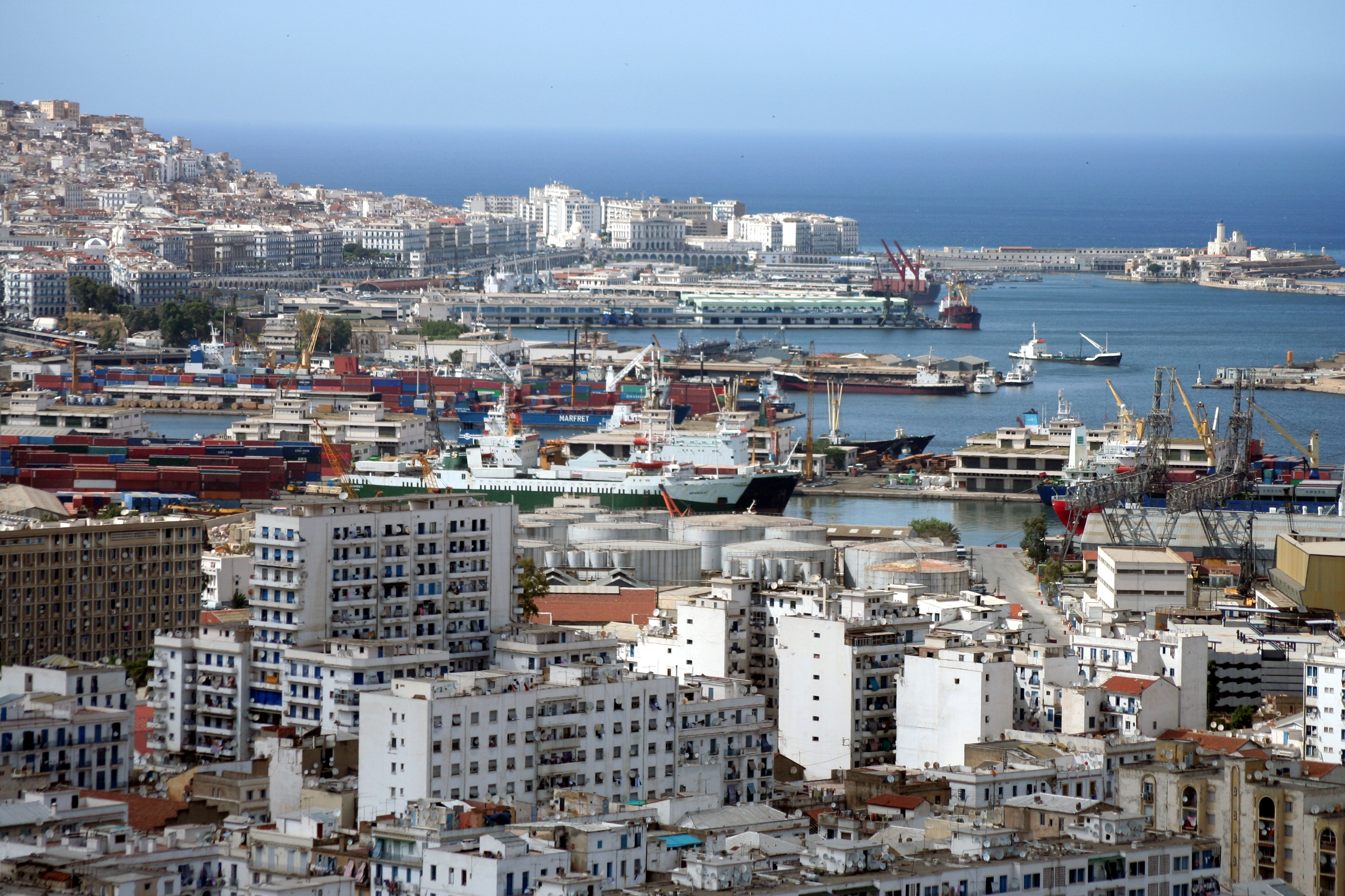 File:Alger-Belcourt-front-de-mer.jpg - Wikimedia Commons