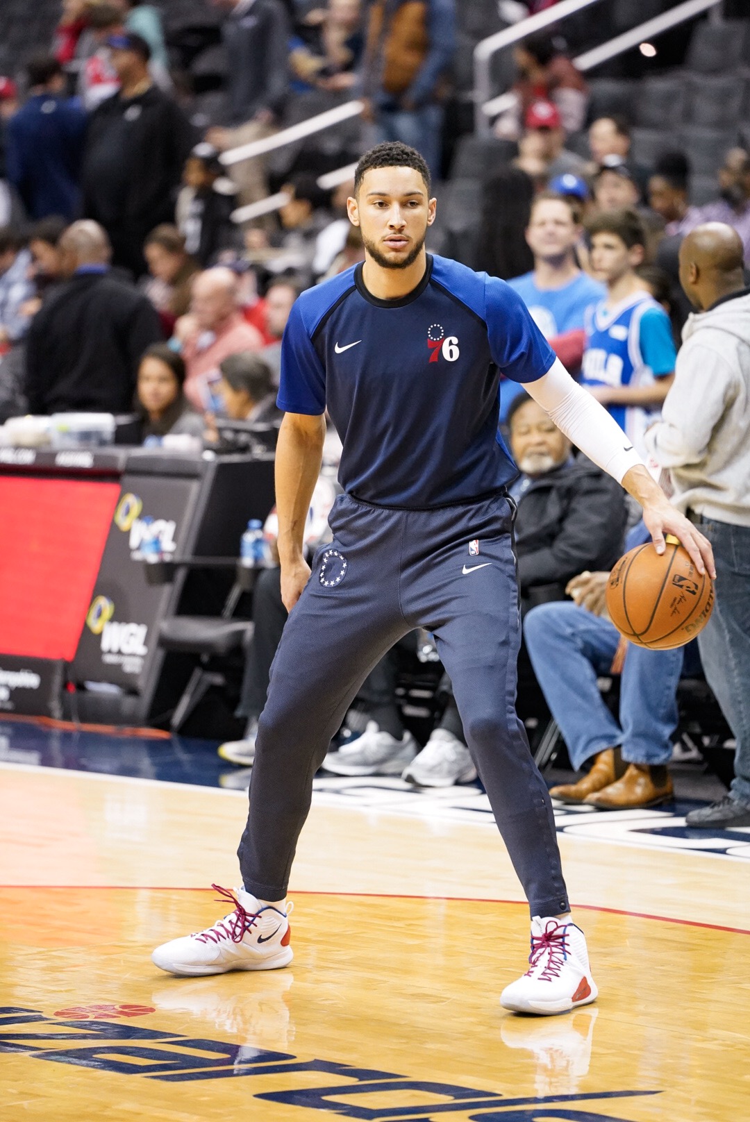 Ben Simmons - Wikipedia