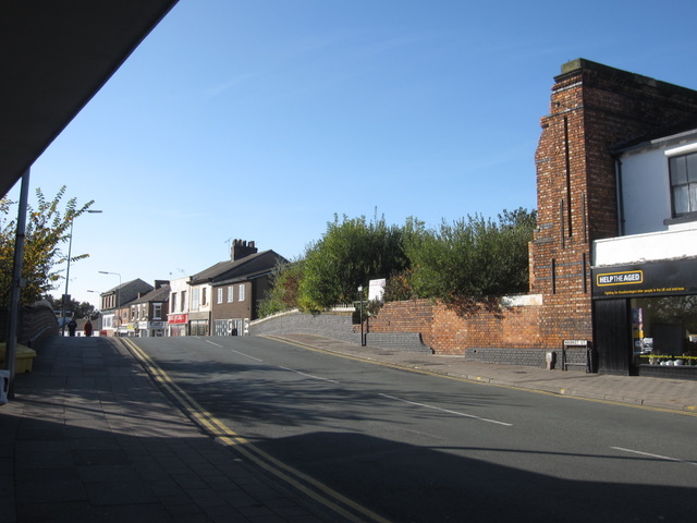 File:Chester Bridge and Market Street - geograph.org.uk - 1548999.jpg