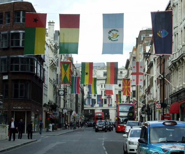 File:Conduit Street - geograph.org.uk - 3154229.jpg