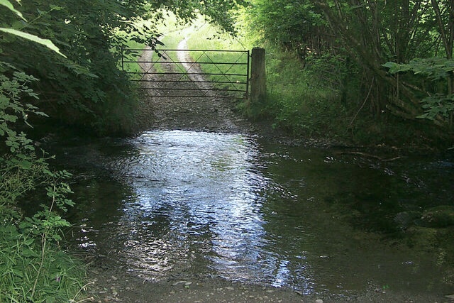 File:Gilwern Dingle ford - geograph.org.uk - 696244.jpg