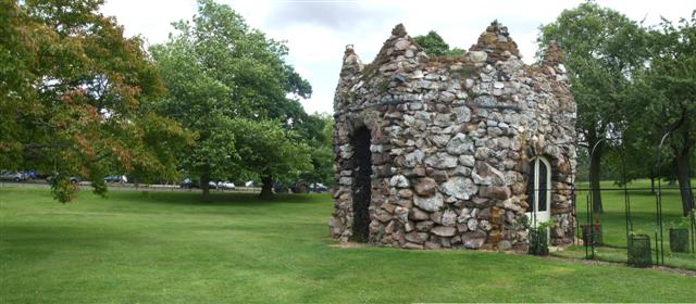 File:Grotto, Woburn Abbey - geograph.org.uk - 908982.jpg