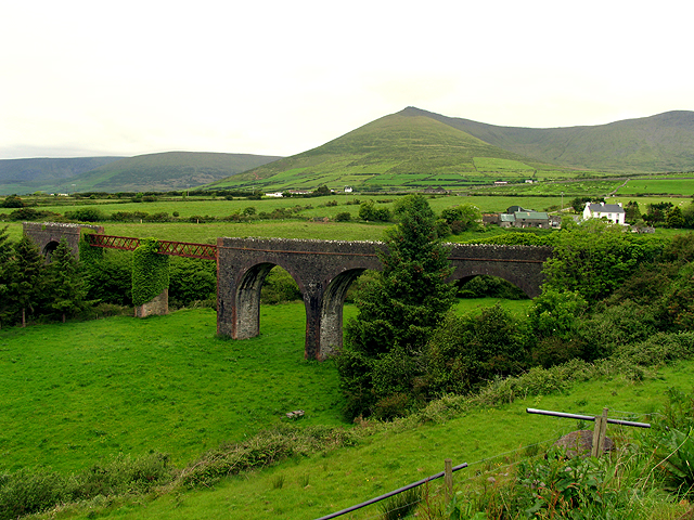 File:Irl railway Lispole viaduct.jpg