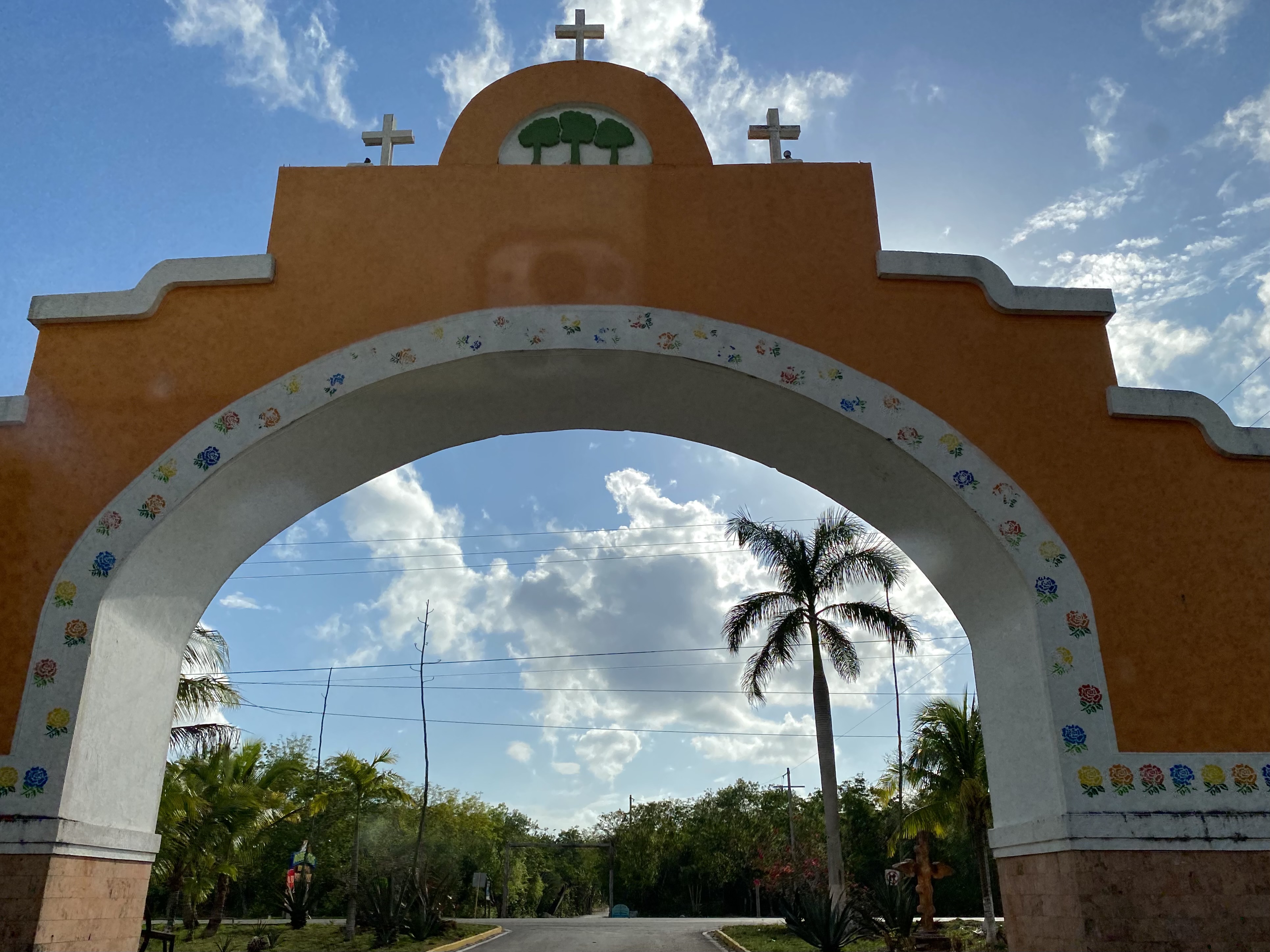 File:Leaving El Cedral, Cozumel, Quintana Roo, Mexico May 2021 - Archway -   - Wikimedia Commons