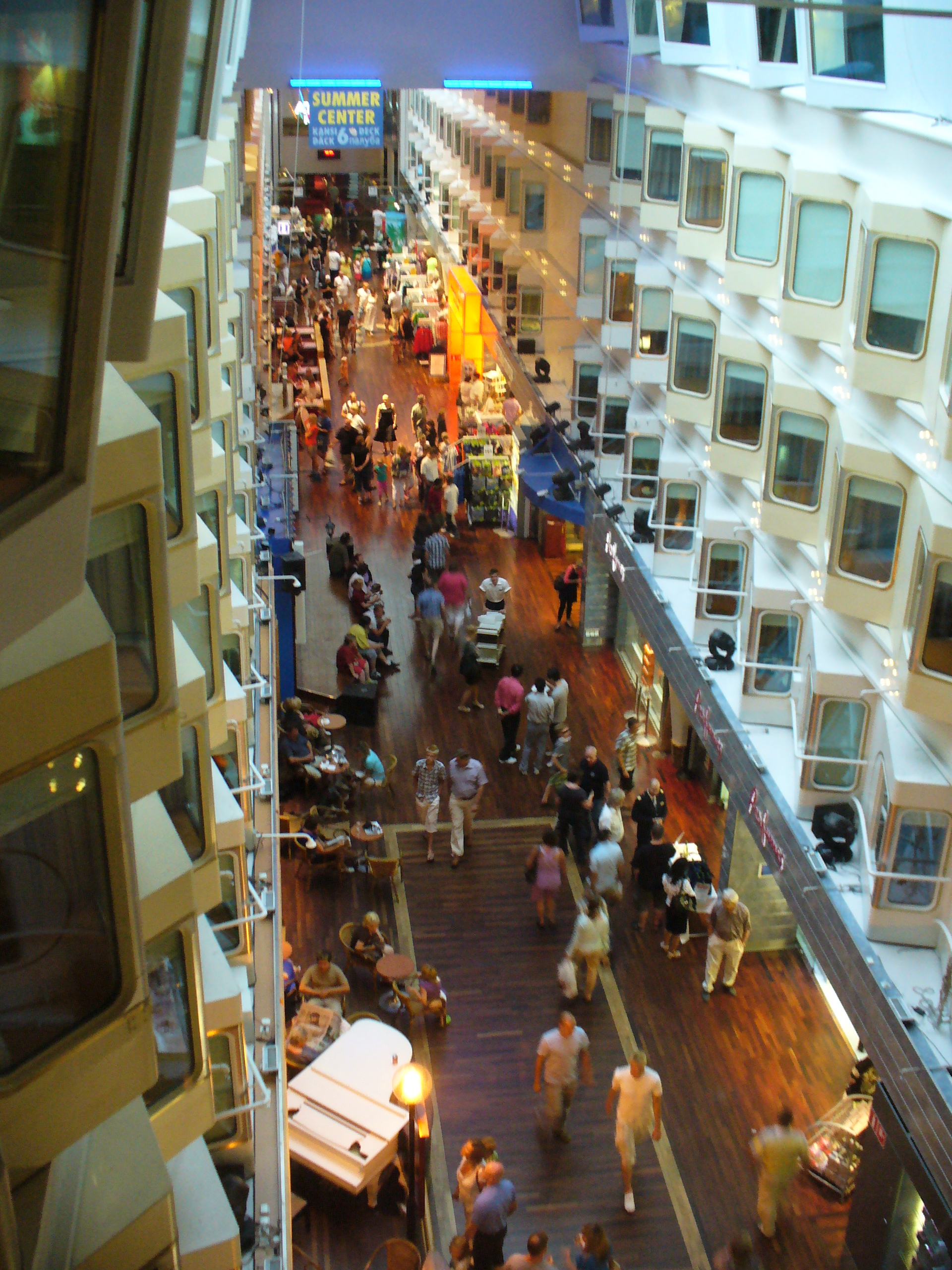 File:MS Silja Symphony interior  - Wikimedia Commons