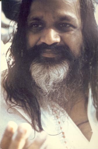 File:MahareshiYogi2.jpg