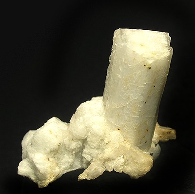 File:Microcline-fel5a.jpg