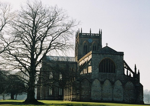 File:Milton Abbey Church 01.jpg