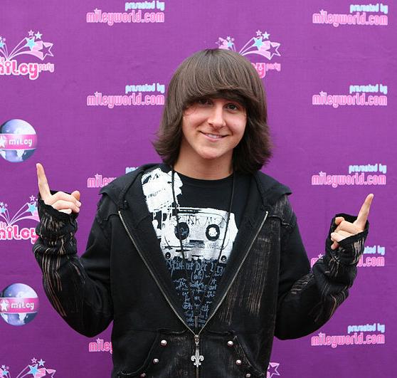 Mitchel Musso, Disney Wiki