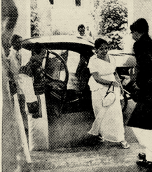 File:Sirimavo Bandaranaike 1961 (cropped) 3.PNG