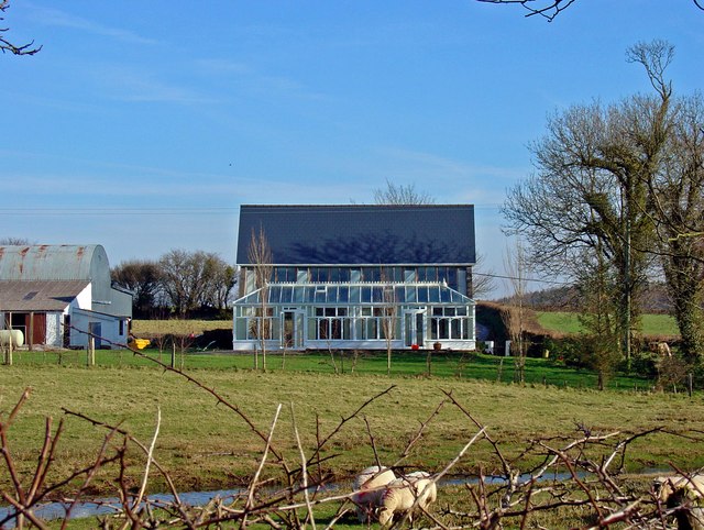 File:Terfyn Mawr, Cenarth - geograph.org.uk - 683947.jpg