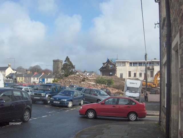 File:The Old Hospital - geograph.org.uk - 831905.jpg