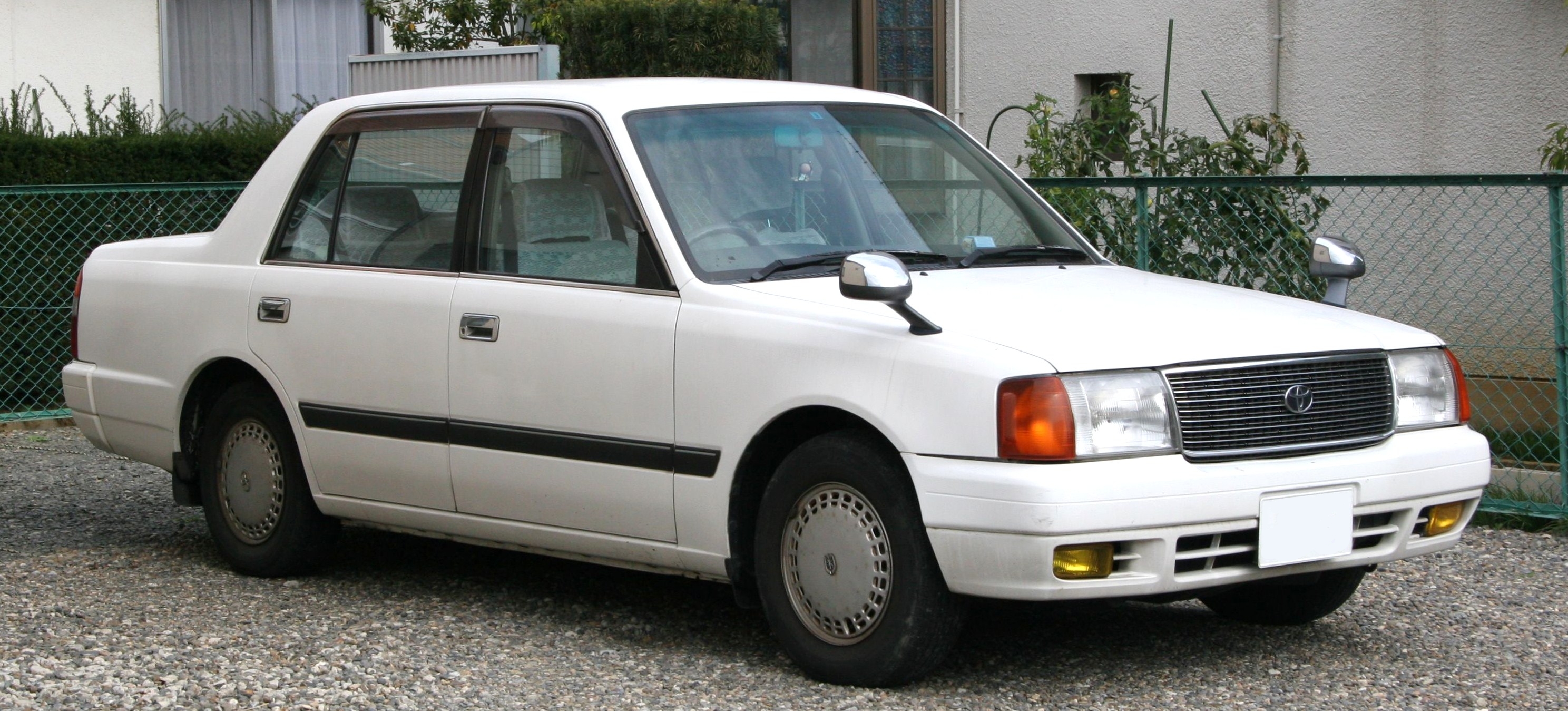 Toyota Comfort - Wikipedia