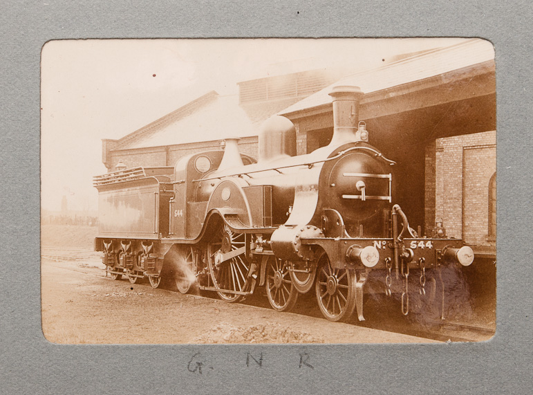 File:Vintage Railway Album- 22 - GNR No. 544 (4728954020).jpg