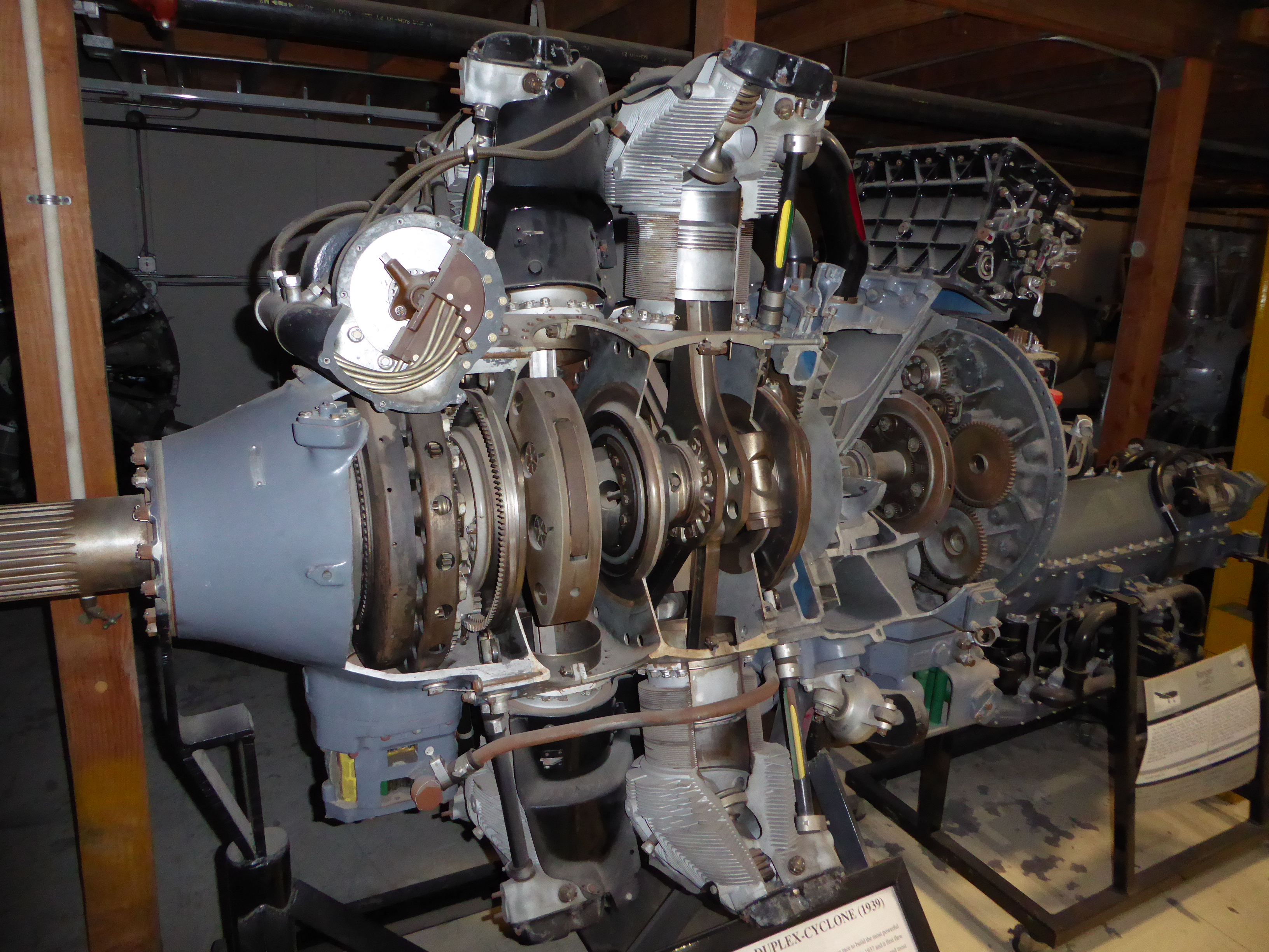 File Wright R 3350 B Double Cyclone 1939 Sectioned Engine 2 Jpg Wikimedia Commons