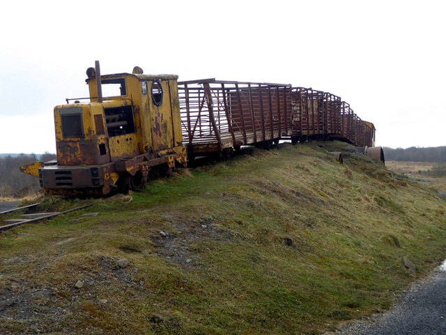 "Sky Train" by Michael Bulfin - geograph.org.uk - 4910613