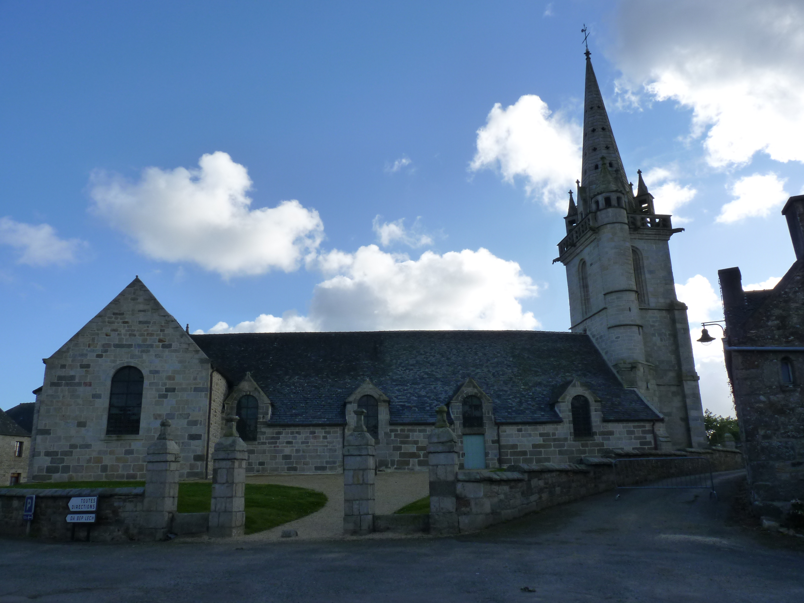 Eglise paroissiale Saint-Florent  France Bretagne Côtes-d'Armor Plufur 22310