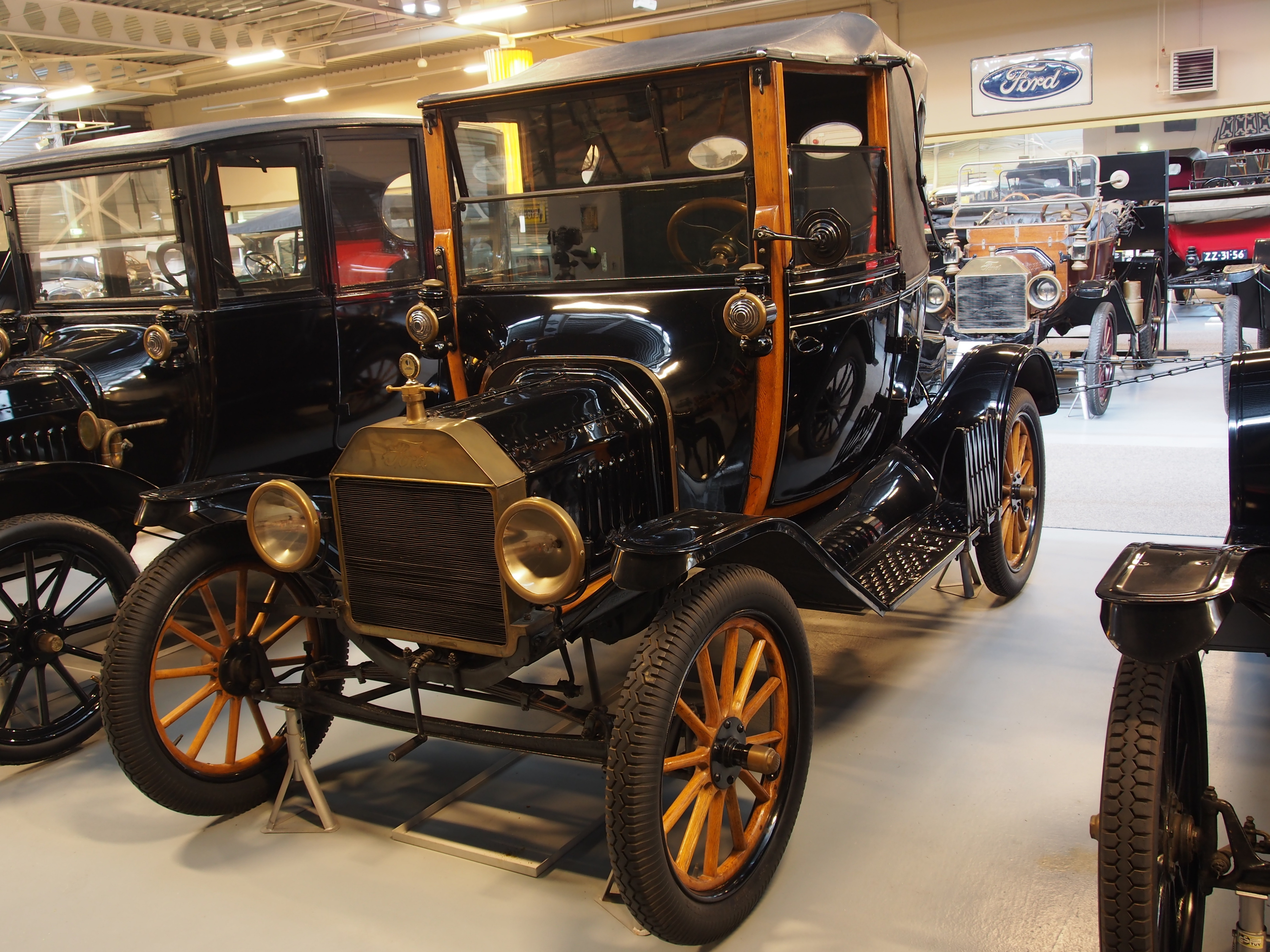 1915 Ford coupelet #8