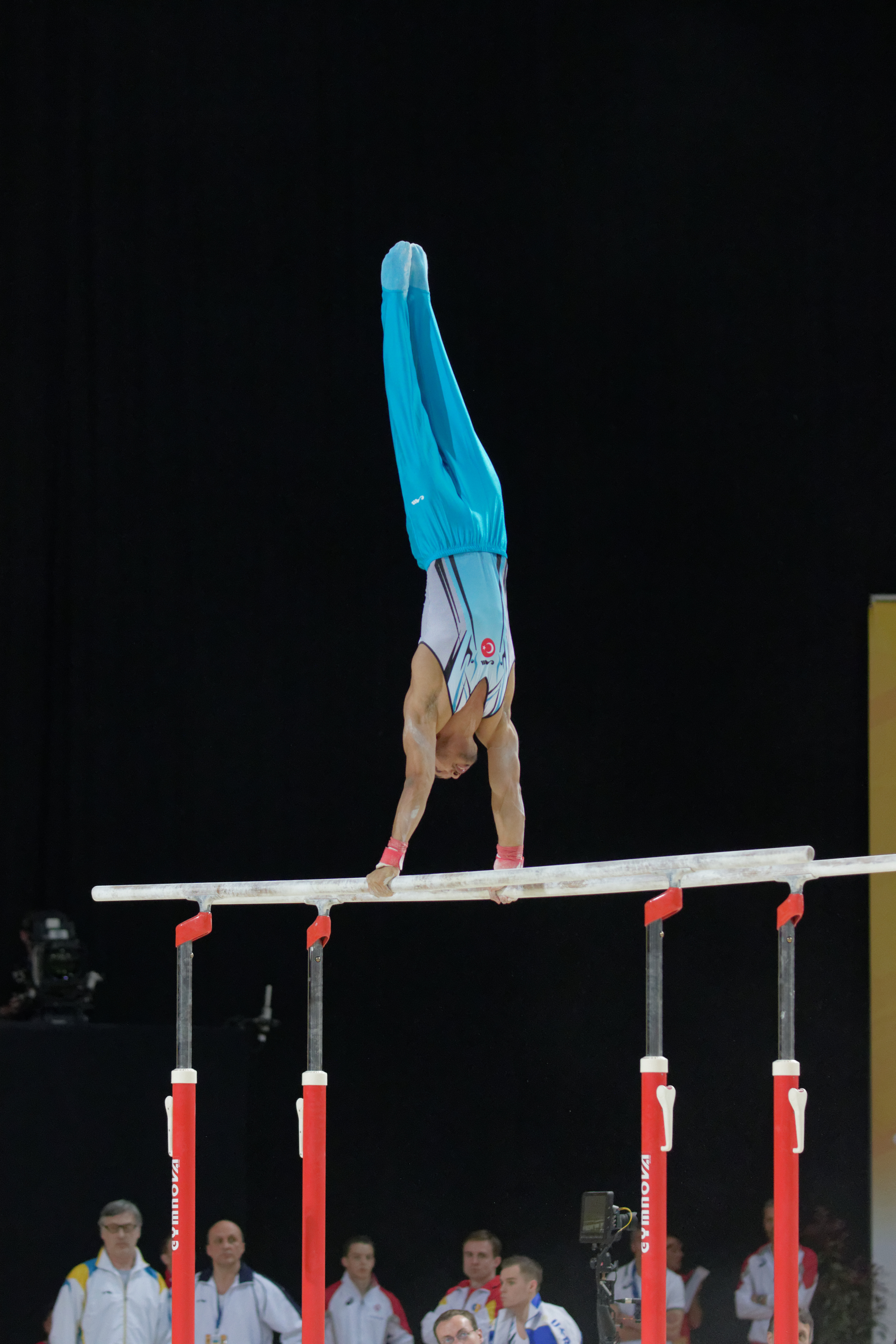 parallel bars gymnastics