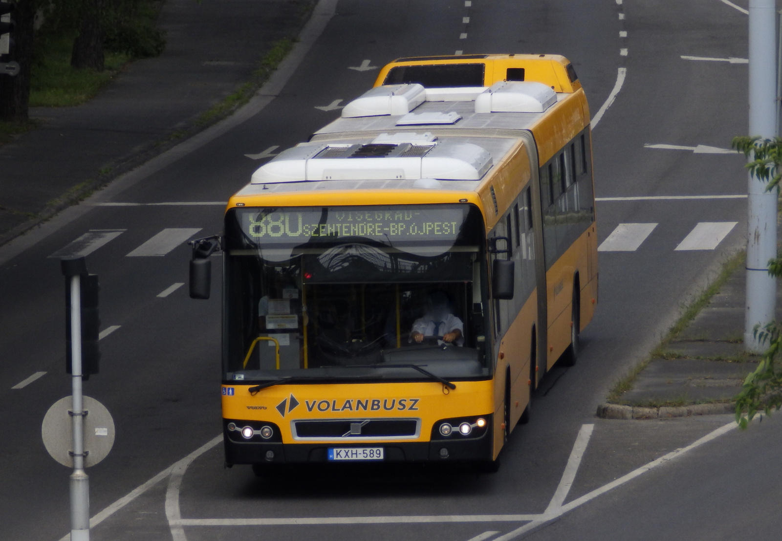 880 as busz Wikip dia