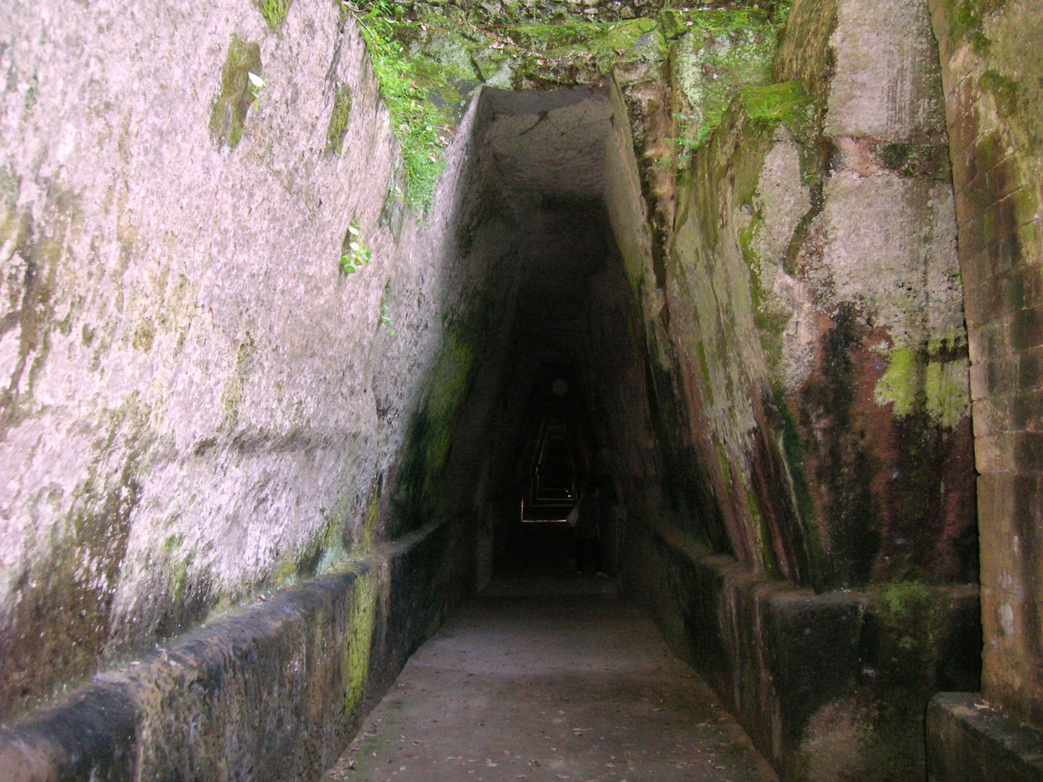  Cueva de la Sibila Cumana