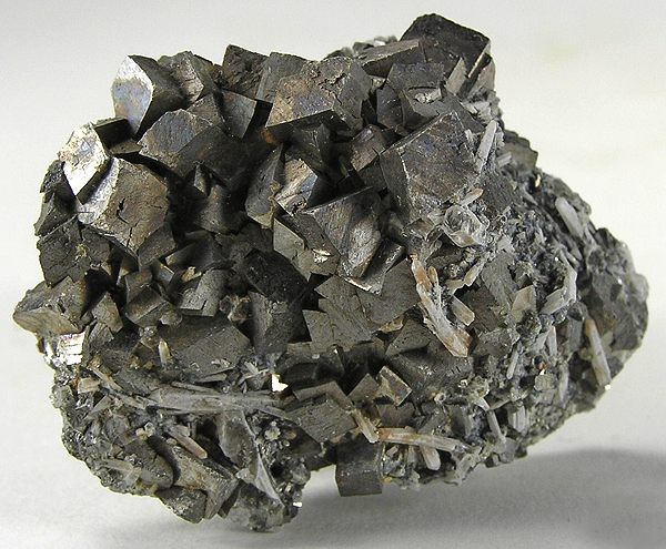 File:Arsenopyrite-158855.jpg