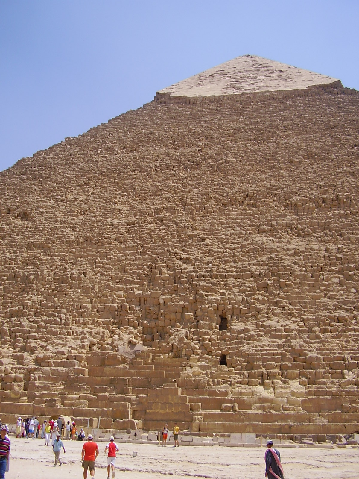 File:Cairo - Cheops pyramid.JPG