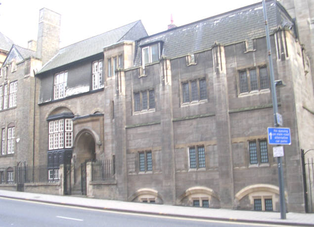 File:Cathedral House, Great George Street - geograph.org.uk - 365201.jpg