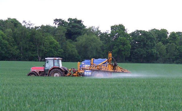 File:Crop Spraying, Shropshire - geograph.org.uk - 443522.jpg