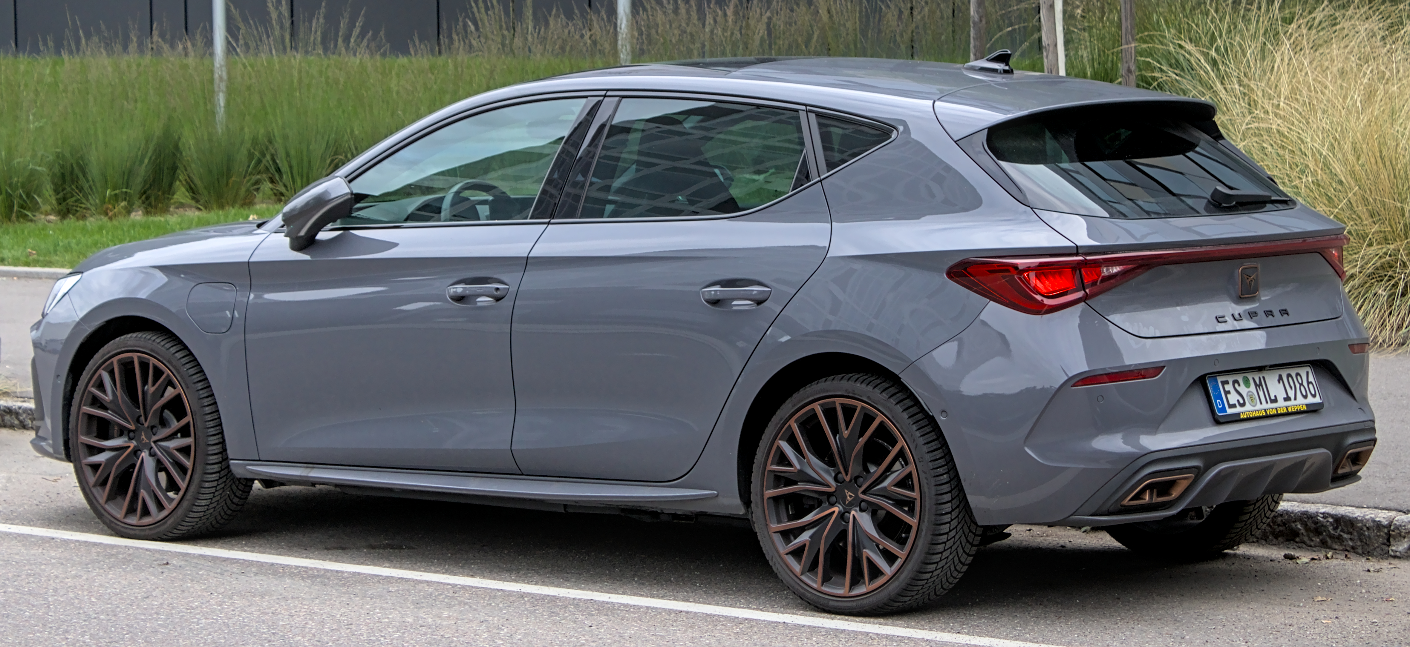 File:Cupra Leon Mk4 IMG 0037.jpg - Wikimedia Commons