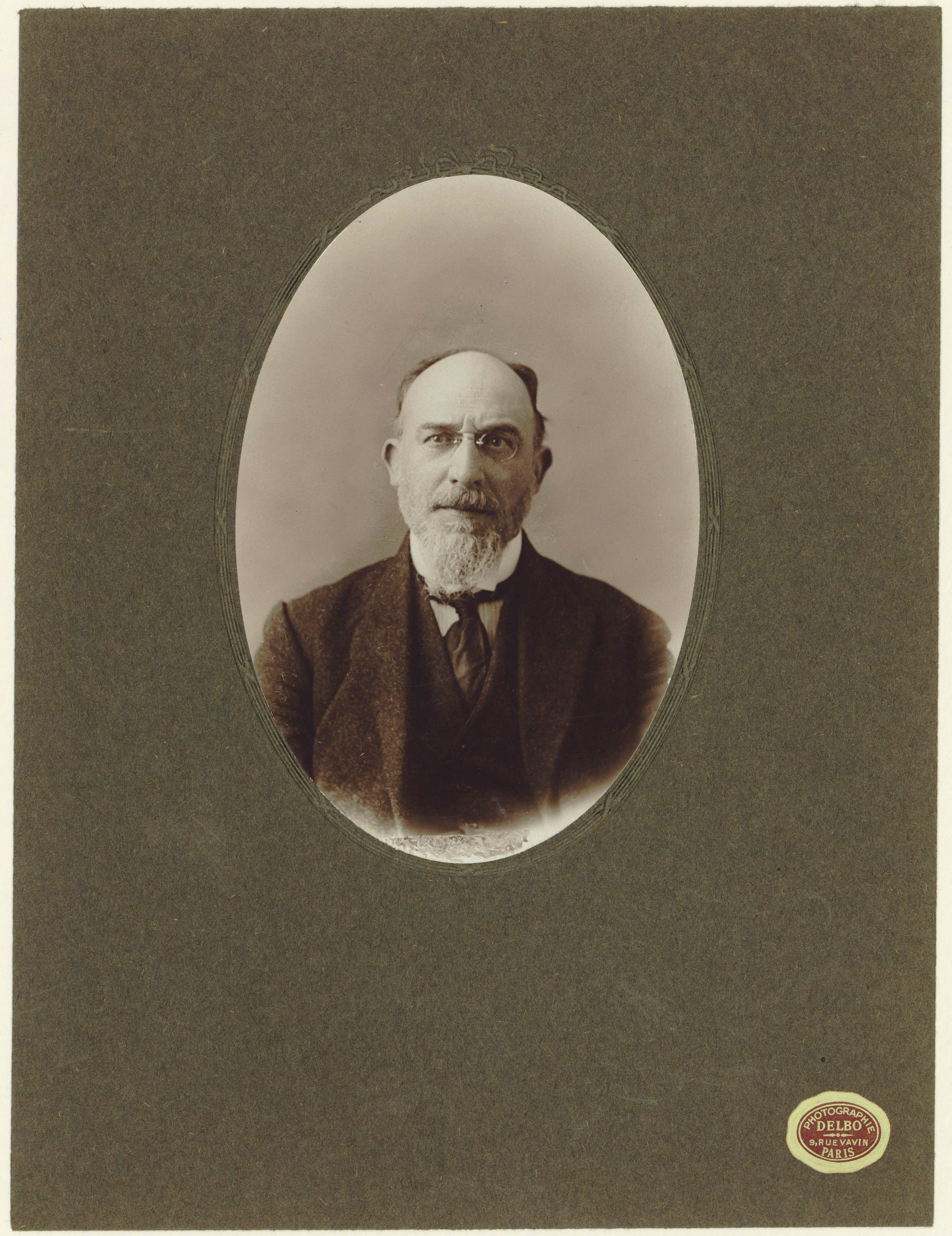 A picture of Erik Satie