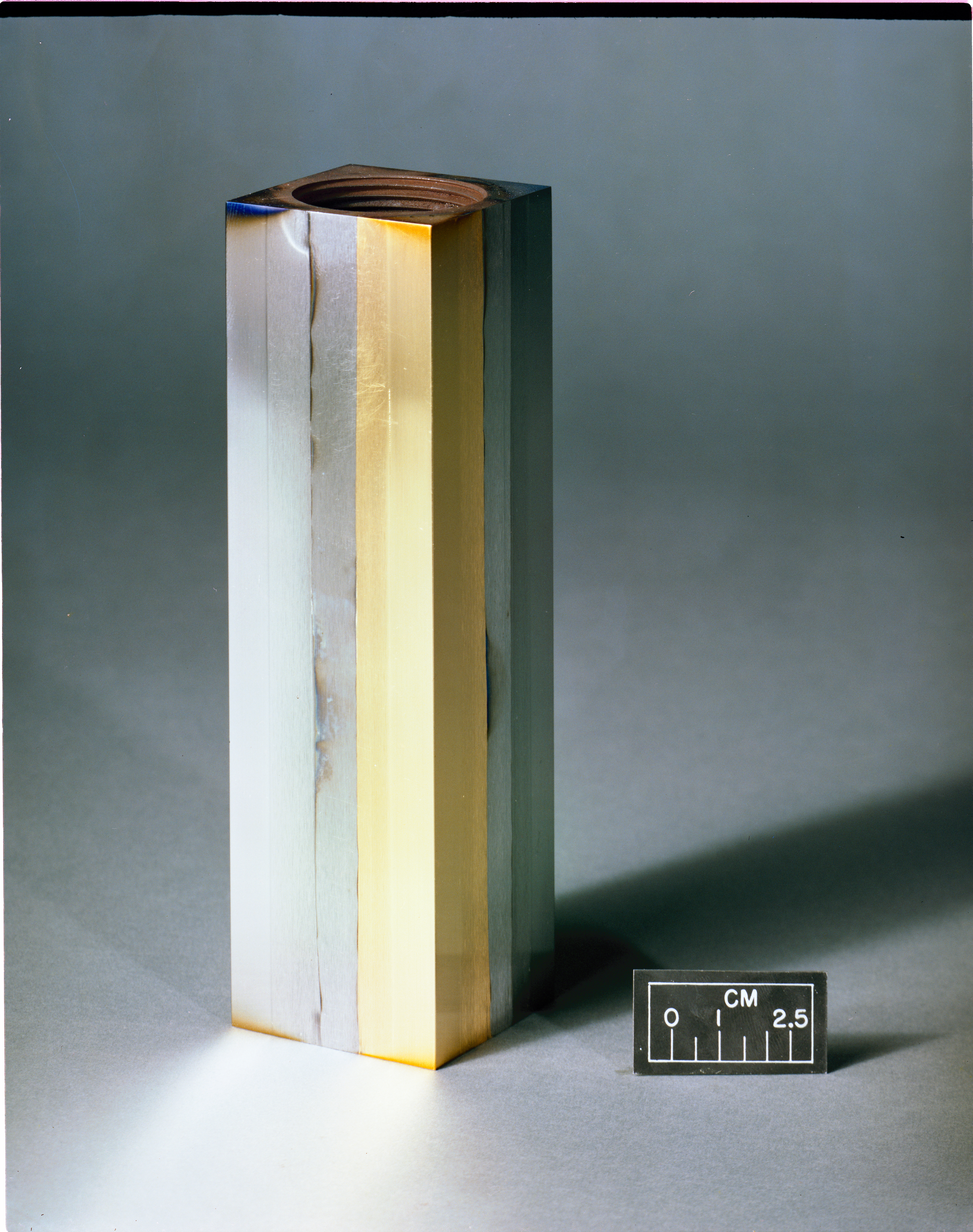 GOLD_COATED_STAINLESS_STEEL_BLOCK_-_NARA_-_17474918