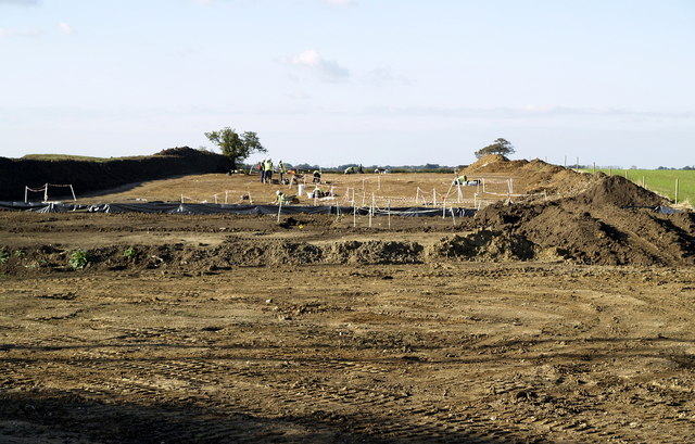 File:Gas Pipeline - geograph.org.uk - 588298.jpg