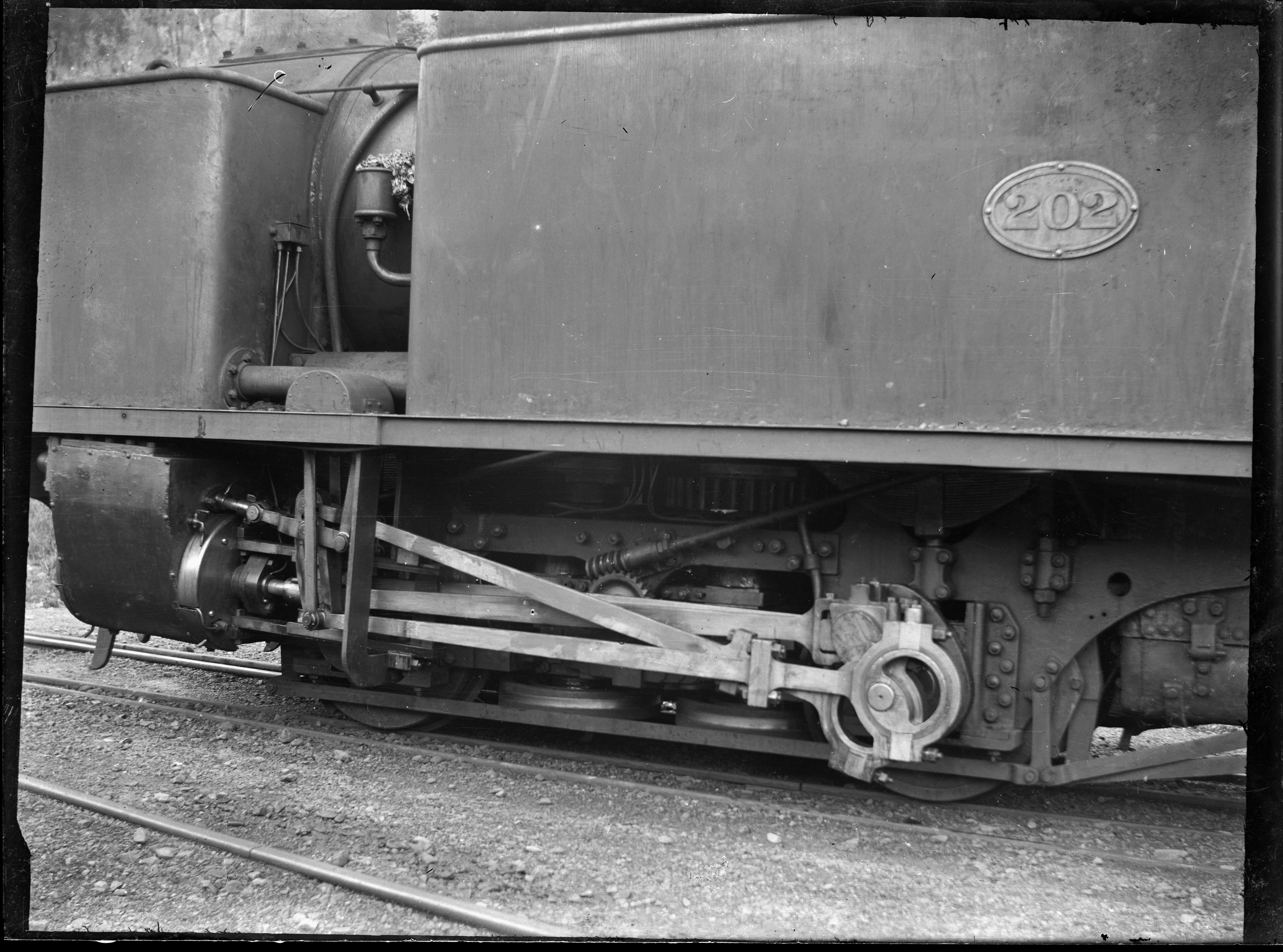 File H Class Steam Locomotive Nzr 2 0 4 2t Type For Use On The Fell System On The Rimutaka Incline Closeup View Of The Stephenson Link Motion On The Outside Engine Atlib 2785 Png